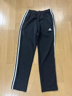美品！アディダス！ジャージ　パンツ　S