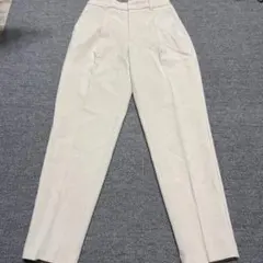 GU ホワイト　スラックスパンツ　S