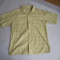 半袖シャツ