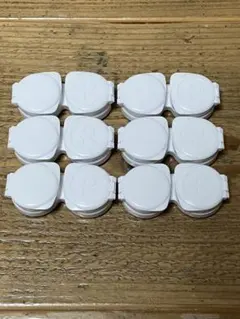 ソフトコンタクトレンズ保存ケース　ロート製薬　ソフトワン付属のサムネイル