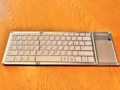 EWIN 折りたたみ式ワイヤレスキーボード タッチパッド搭載 本体