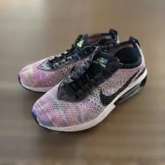 NIKE エアマックス フライニットレーサー レディース24,5cm