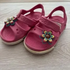 Crocs ピンク ベビーサンダル 花装飾　C5 13cm