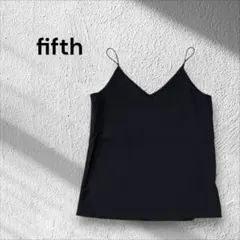 【未使用品】fifth Vネック キャミソール/タンクトップ　ブラックのサムネイル