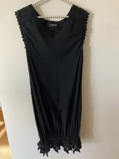 お値下げ！　ズッカ　zucca ノースリーブ　ワンピース　バルーンワンピース