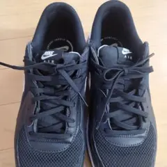 Nike Air ブラックスニーカー