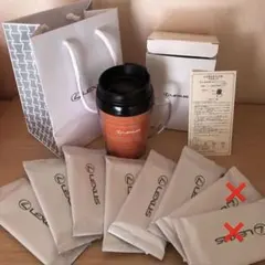 レクサス　ウェットタオル、マグカップ