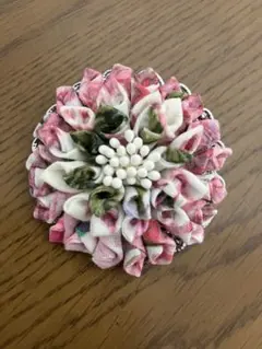 [ハンドメイド]花柄ピンク布製お花のブローチ