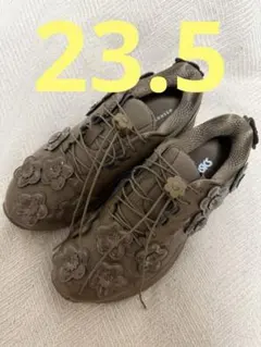 超美品　セシリーバンセン　ASICS スニーカー 花柄　ブラウン　23.5