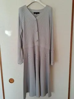 QUEENS　COURTのワンピース