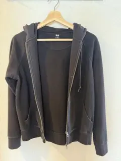 ユニクロ　フルジップ パーカー 黒　Mサイズ