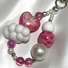 スマホストラップ キーホルダー ピンク 白 ビーズ ハート くも ハンドメイド