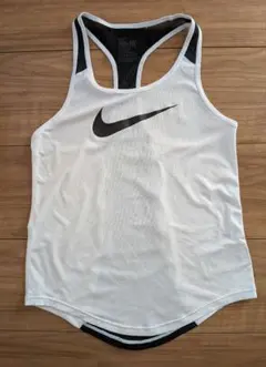 NIKE トレーニングタンクトップ 140