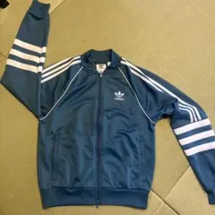 adidas トラックジャケット　トレフォィル　三本線　くすみブルー