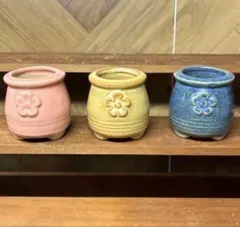 062707 多肉植物　鉢　3個セット　ミニ鉢　陶器植木鉢　盆栽　盆栽鉢　苔玉鉢のサムネイル