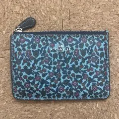 COACH 花柄 レザー フラグメントケース