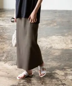 美品⭐︎NOBLE トタンテレコタイトスカート グレー　40 定価12,100円