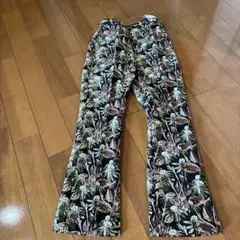 新品JEANASIS ジャガード フレアトラウザー パンツ Sサイズ