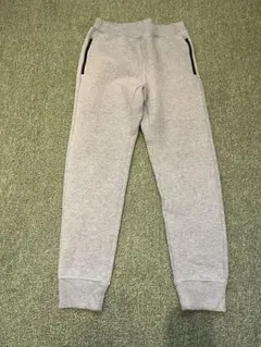 UNIQLO グレー 長ズボン 160