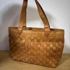 zucchero filato ズッケロフィラート 牛革製ブラウン編み込みバッグ