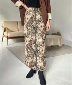 リジュール　ゴブラン柄 フロントジップスカート　花柄　タイトスカート