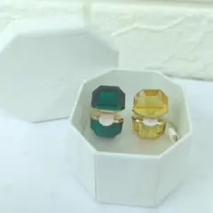 SWAROVSKI スワロフスキー ルーセント スタッドピアス