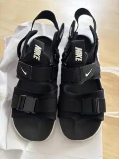 Nike Canyon Sandal "White/Black"スポーツサンダルのサムネイル