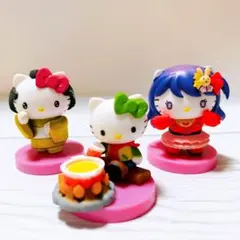 ハローキティ　コラボレーション　チョコエッグ　3体セット