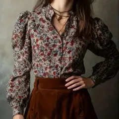 花柄ブラウス 長袖 パフスリーブ スタンドカラー レトロ調　2L