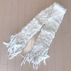 LAST SCENE フリンジ付きホワイトマフラー