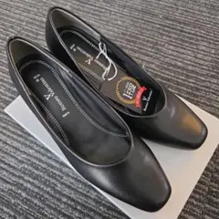 走れるパンプス　美ラインヒール3E　未使用　23cm　黒 　就活 通勤