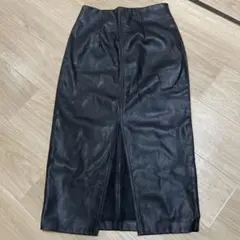 ZARA 黒 レザー タイトスカート スリット入り