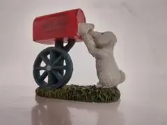 新品　置物　飾り物　犬のオブジェ