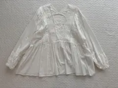 URBAN RESEARCH DOORS ピンタックギャザーブラウス　レース