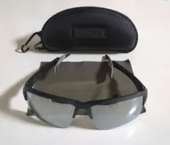 定価の半額★眼鏡市場 i-ATHLETE★濃紺★チタンワイヤ★¥24,200 定価の半額☆眼鏡市場 i-ATHLETE☆濃紺☆チタンワイヤ☆¥24,200