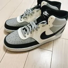 新品 Nike ハイカットスニーカー グレー/ブラック 29.5cm