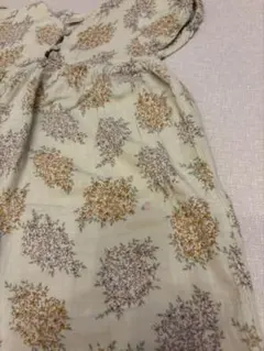 花柄フリル袖ワンピース　テータテートのサムネイル