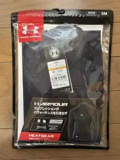 ✨新品未使用✨UNDER ARMOUR アンダーシャツ SM 長袖