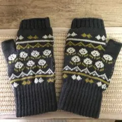 【新品】フェアアイル柄 ニット指なし手袋