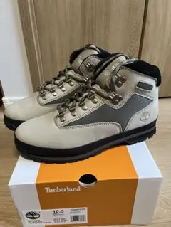 Item thumbnail for item fc499bfe-d2d0-449c-80fd-f0fffebf8603