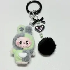 ラブブ　キーホルダー　うさぎ　うさぶぶ　黒緑　labubu