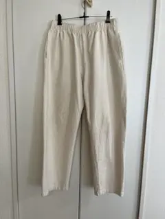 無印良品　オフ白　イージーテーパードパンツ　L