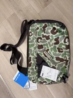 Columbia 迷彩ショルダーバッグ