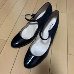 【最終値下】Repetto ストラップ付き　靴　サイズ39 箱あり　やぎ革　牛革