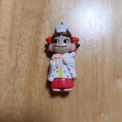 不二家 ペコちゃん FUJIYA ナースペコちゃん 救急車キーホルダー