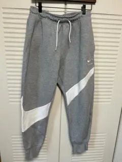 Item thumbnail for item 3b3c2c89-8442-4977-b603-015b2f2c6a1f