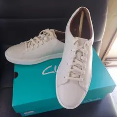 ☆Clarks Un Costa Lace ホワイト スニーカー☆のサムネイル
