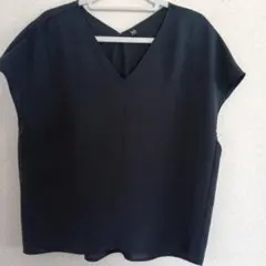 UNIQLO M ブラック ノースリーブ Tシャツ