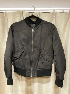 ユニクロ ブラック MA-1 ジャケット メンズライク