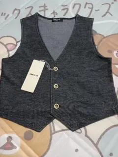 新品⭐COMME CA ISM ダークグレー Vネック ベスト 110A